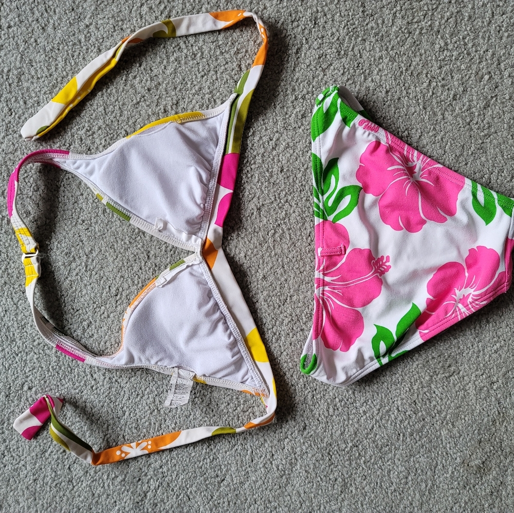 Malibu Bikini Swimsuit Size S White Tropical Floral Top & bottom 2 piece - Picture 3 of 12